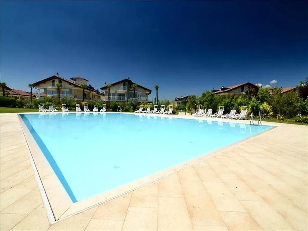 Dolce Vita Mit Maximalem Komfort Sirmione 0*,  Italy